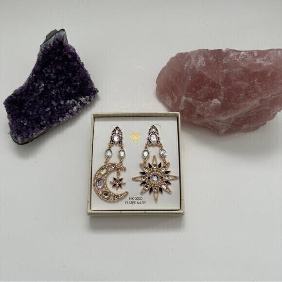 Eye Candy Star and Moon Dangle Earrings,‎ Pushback Clasp, Statement - Picture 1 of 6